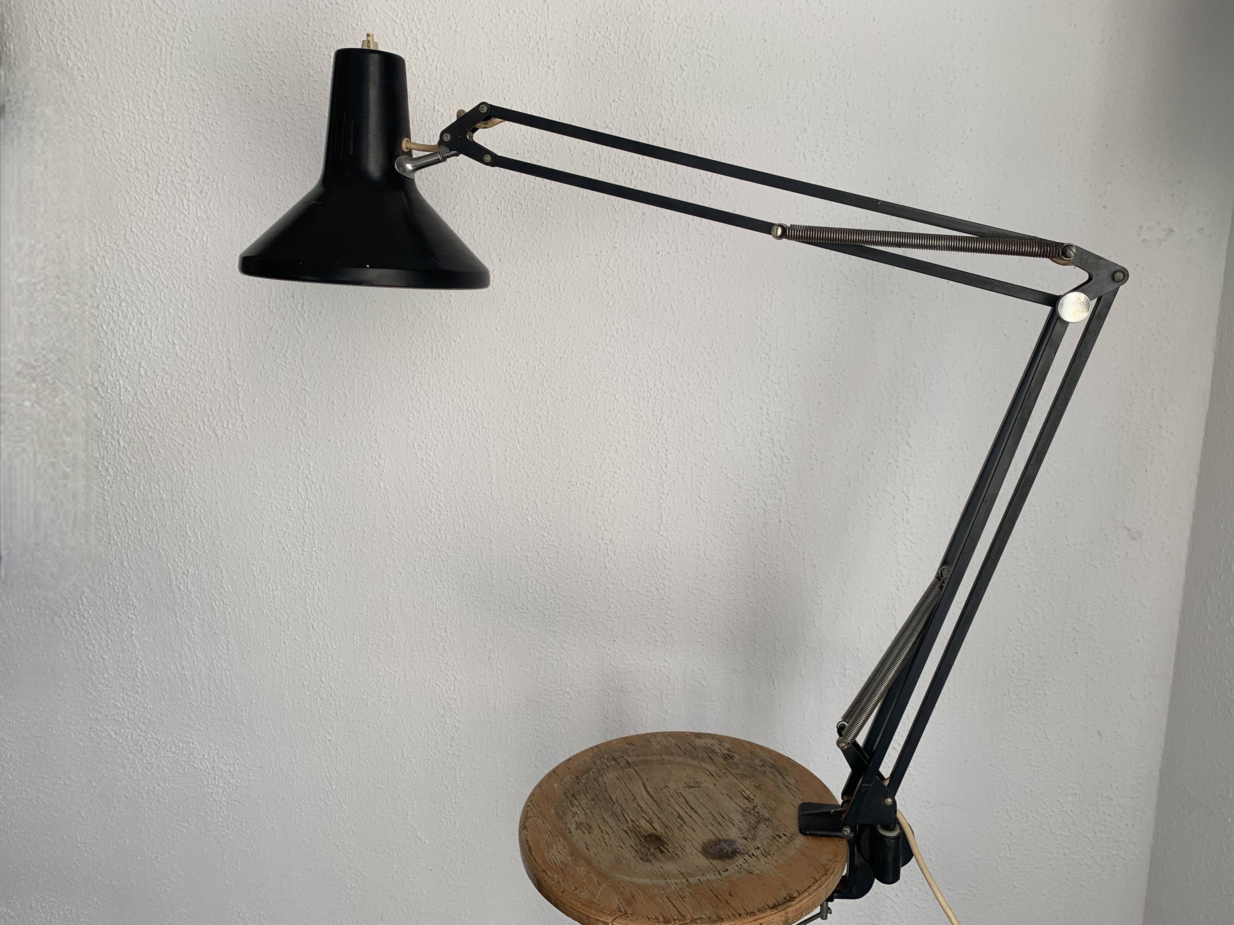 Vintage 1960s architect lamp Luxo L1 black mid-century design - 80 cm