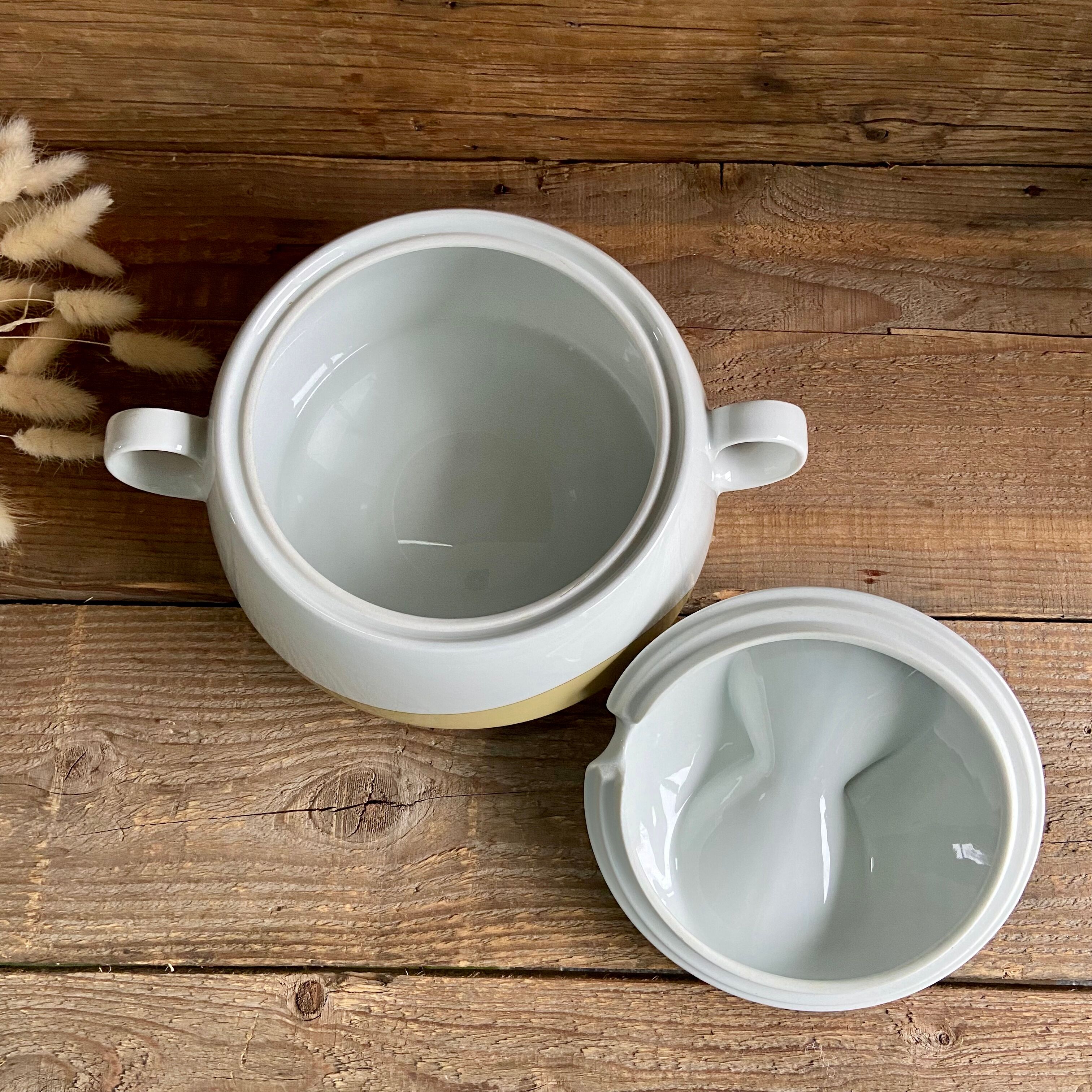 Vintage tureen in Bavarian porcelain Bareuther