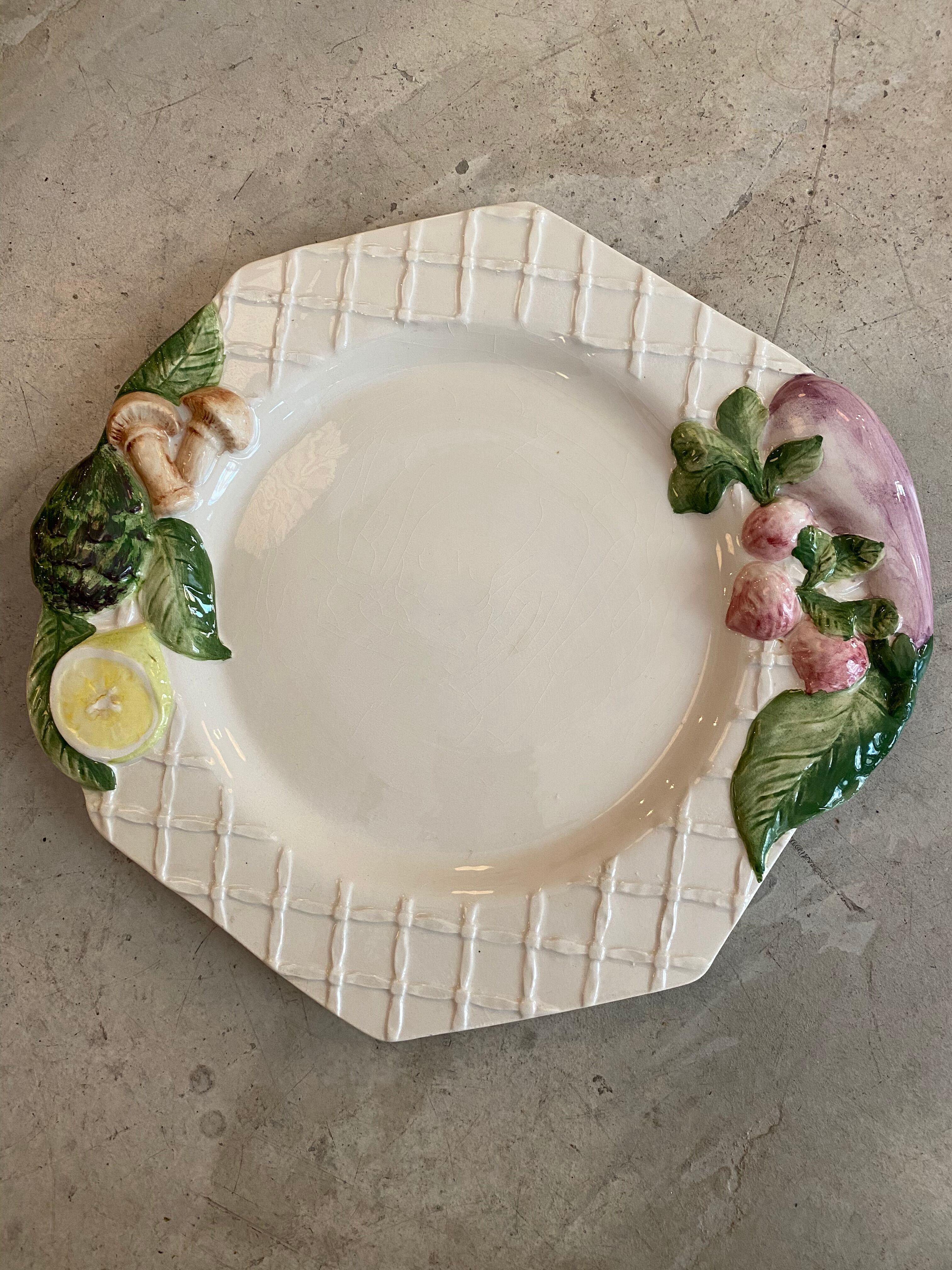 Porcelain dish