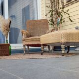 Napoleon III armchair with its 4 original castors - its footrest