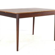 Rectangular Extendable Dining Table "Nichtevecht"