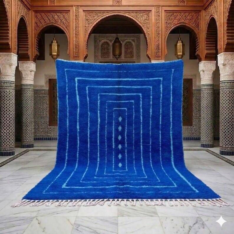 Authentic traditional Berber rug in natural wool 150/250 cm