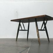 Pirkka Early dining table from the mid-century by Ilmari Tapiovaara for Laukaan Puu, 1960s.