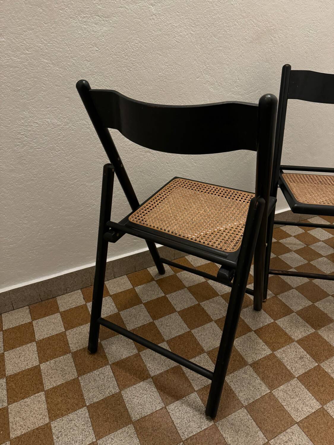 70s rattan cane folding chairs (X2)
