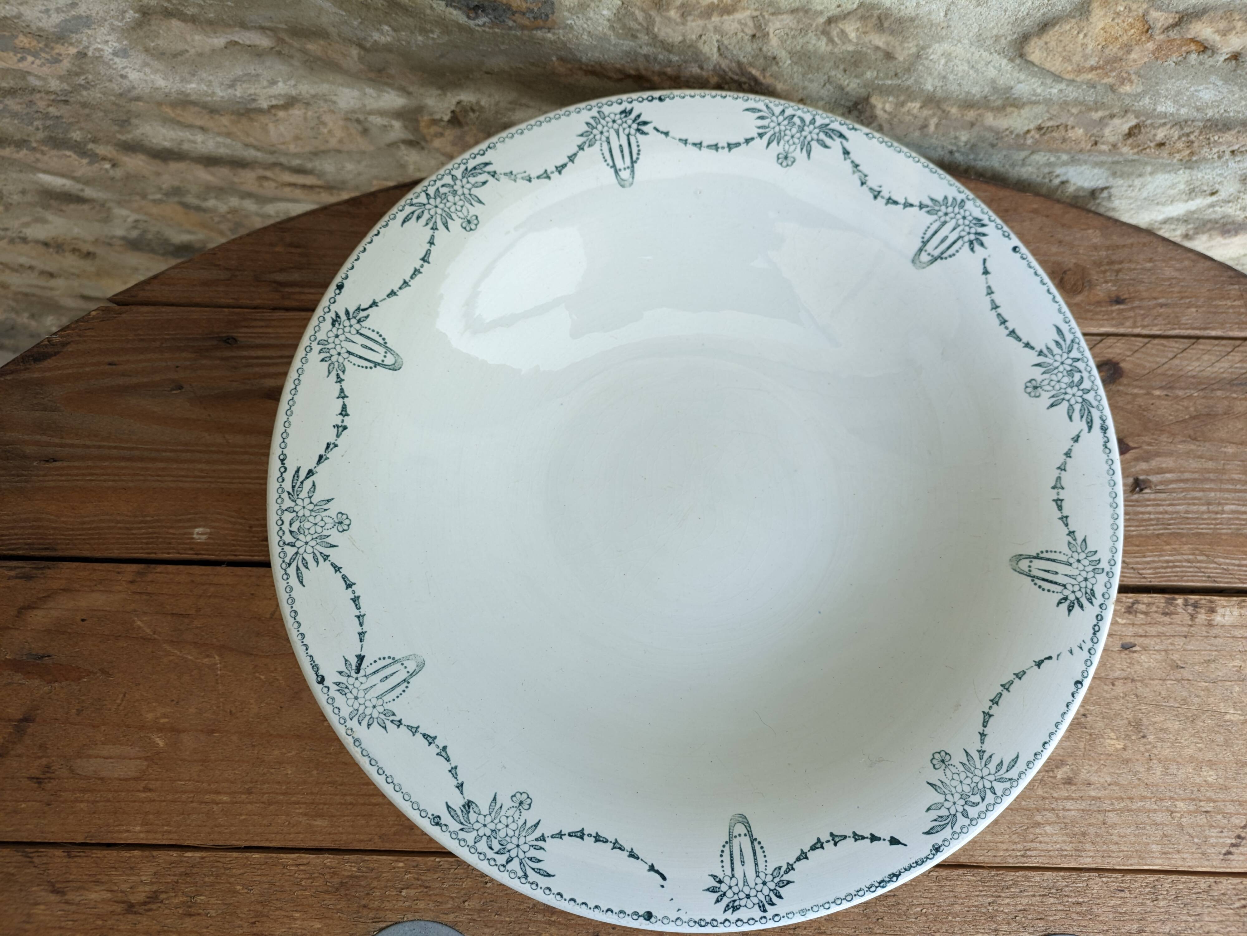 Old round ceramic serving dish Moulin des loups & Hamage model Graciela