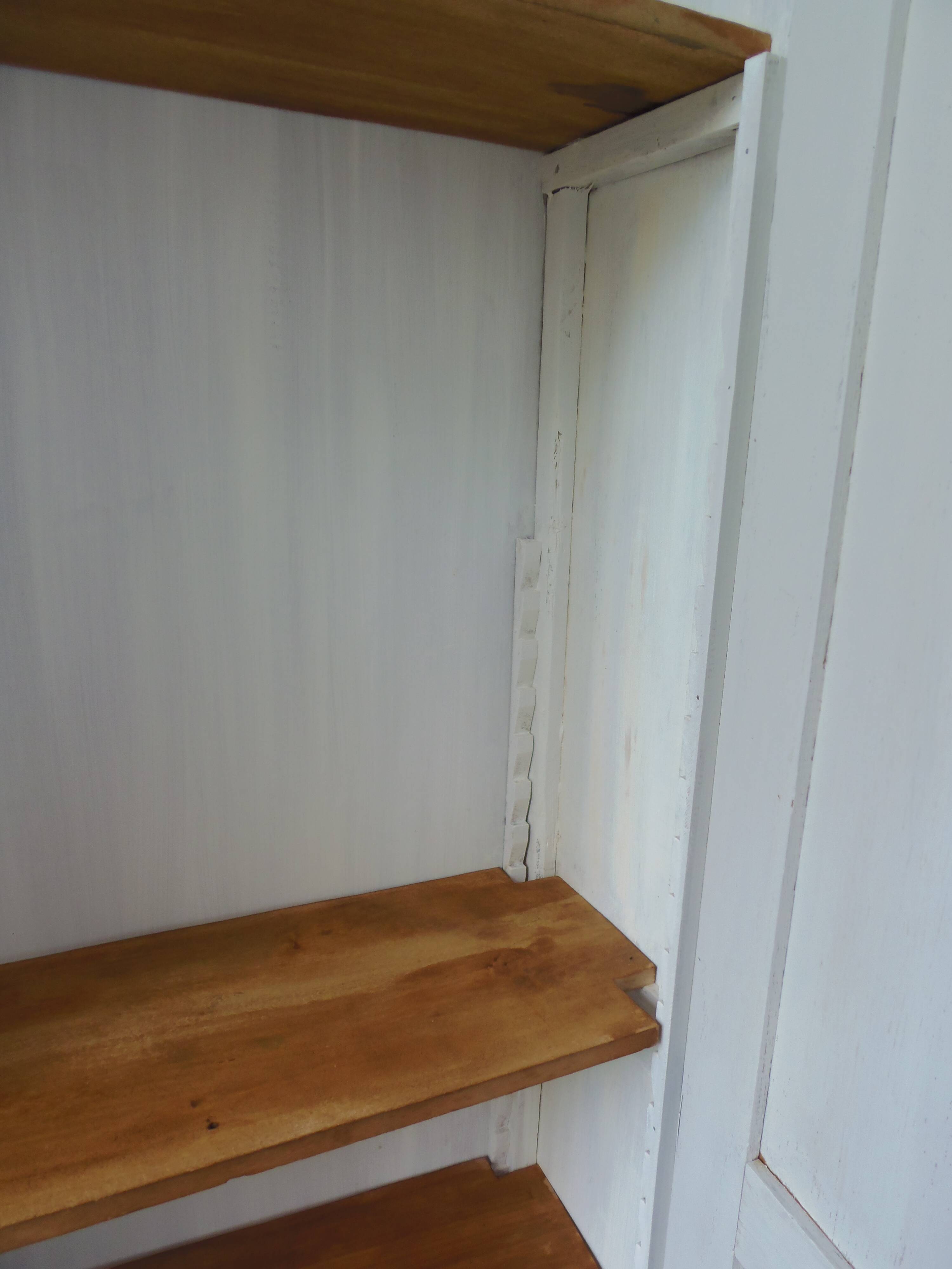 Bonnetière, vintage shallow dresser re-enchanted in pearl grey.