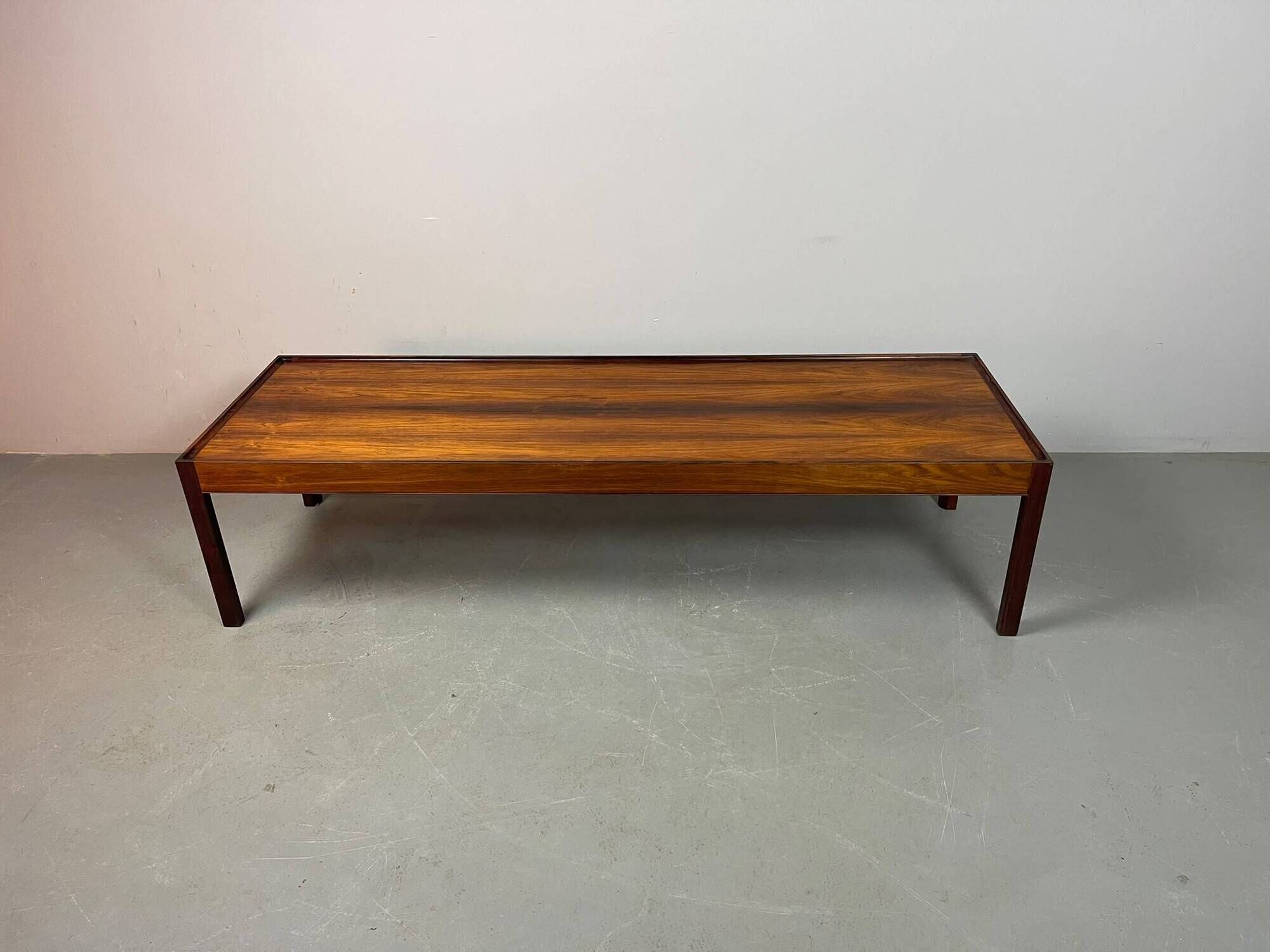 Rare Elegant Mid-Century Rosewood Coffee Table by Pesch. Germany, 1960s.
