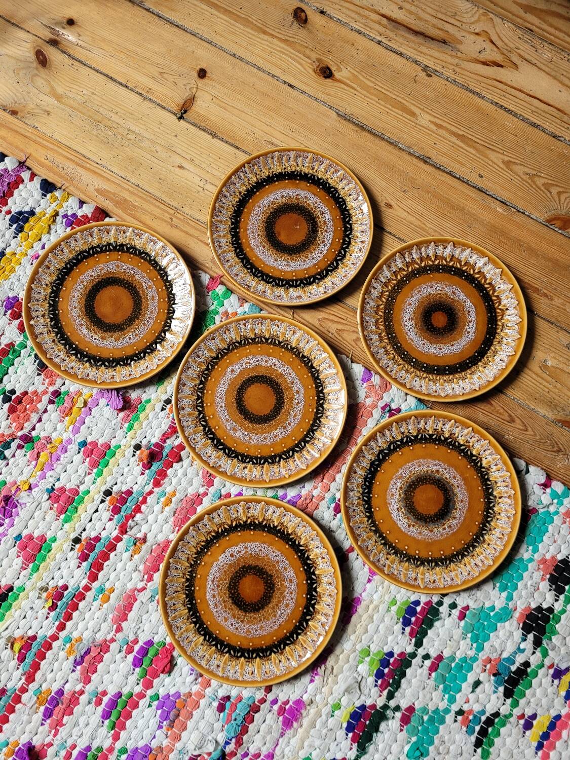 Set of 6 Sarreguemines stoneware dessert plates