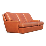 Canapé "space age". Cuir fauve. Circa 1970