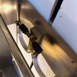 Paire d’appliques inox et laiton