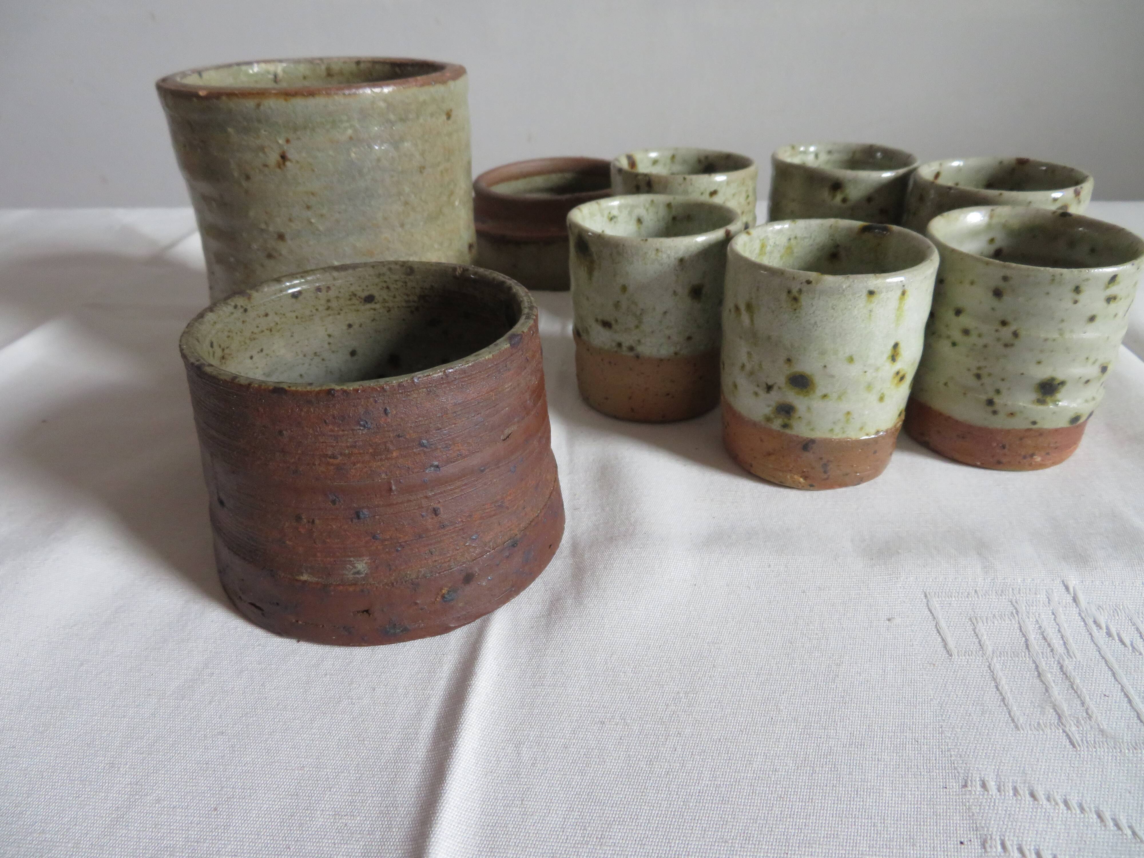 6 coffee glasses, sugar and cookie jar