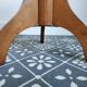 Tabouret de piano tripode