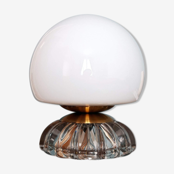 Opal globe lamp