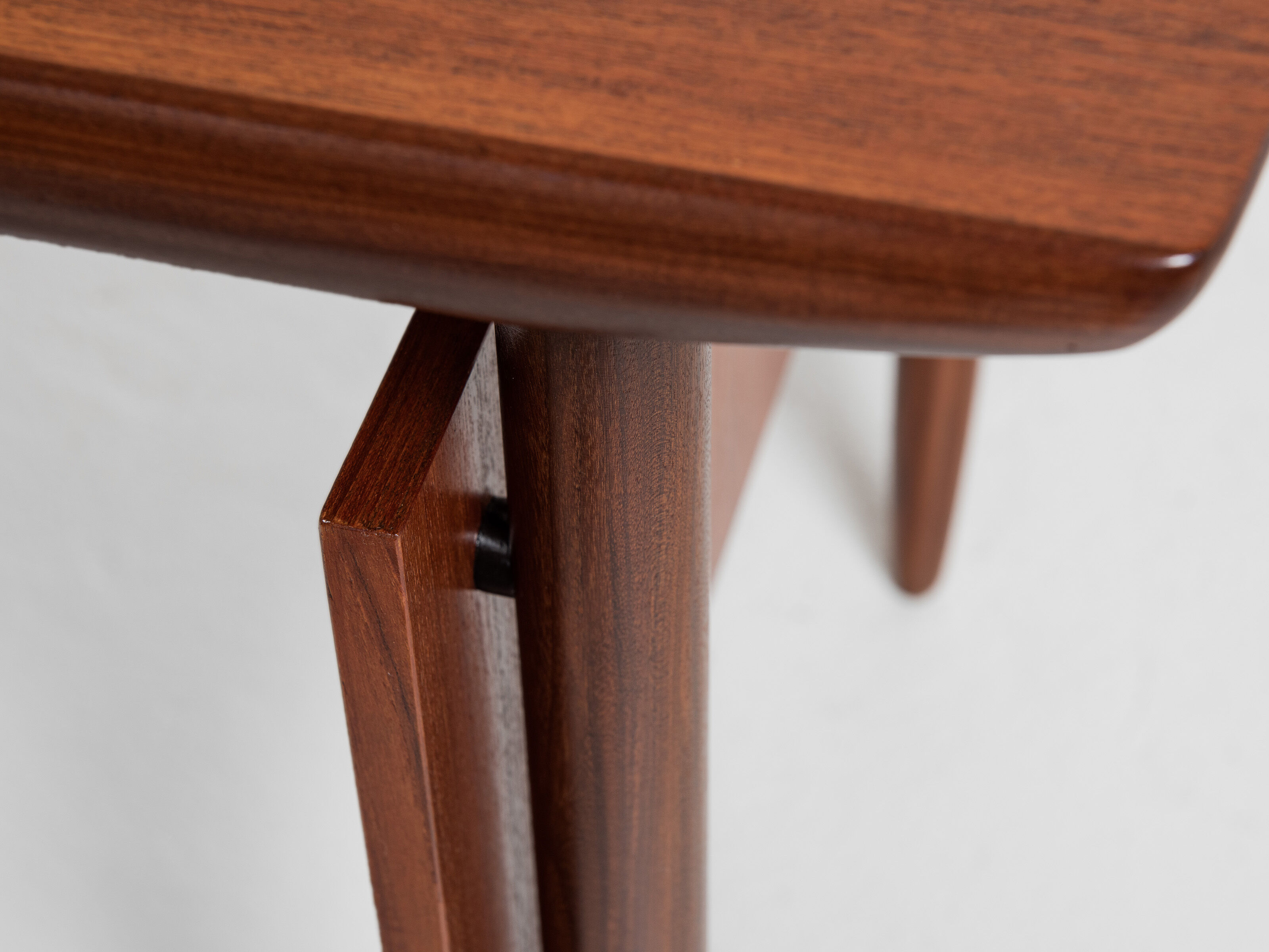 Midcentury Danish desk in teak 1960s - with 2 drawers