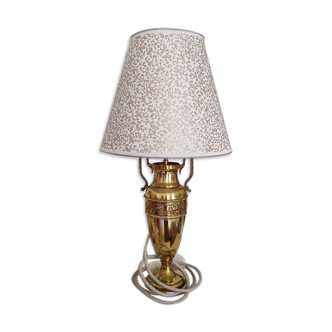 Table lamp