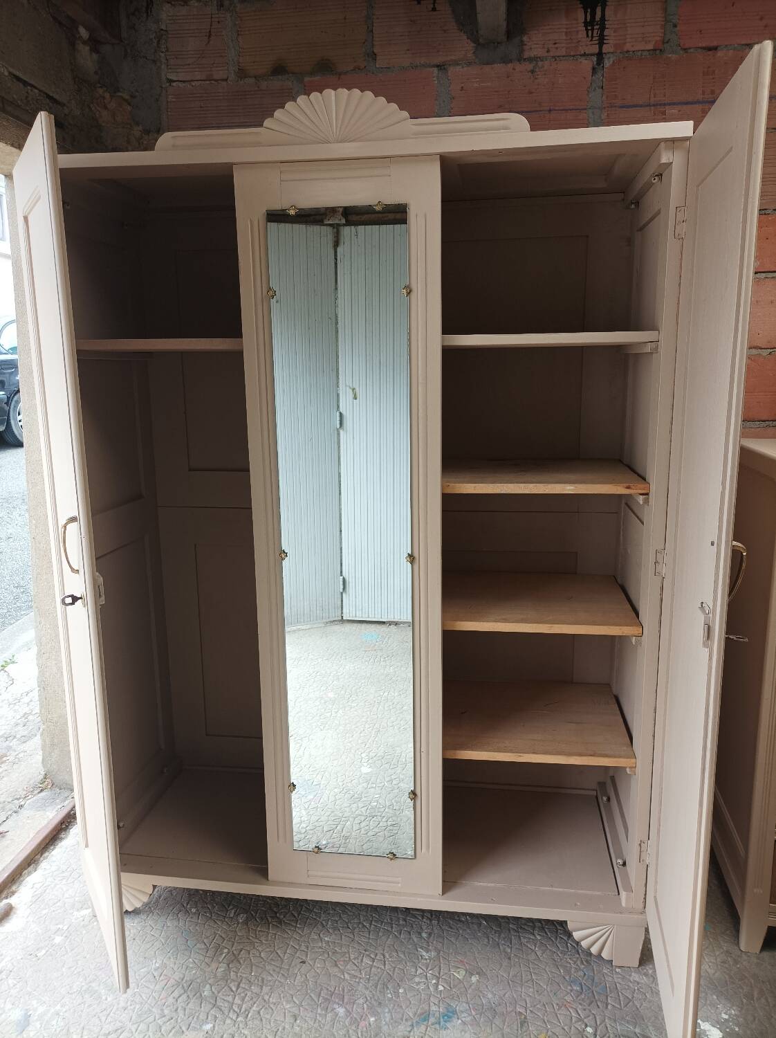 Jolie Armoire Artdeco d'époque