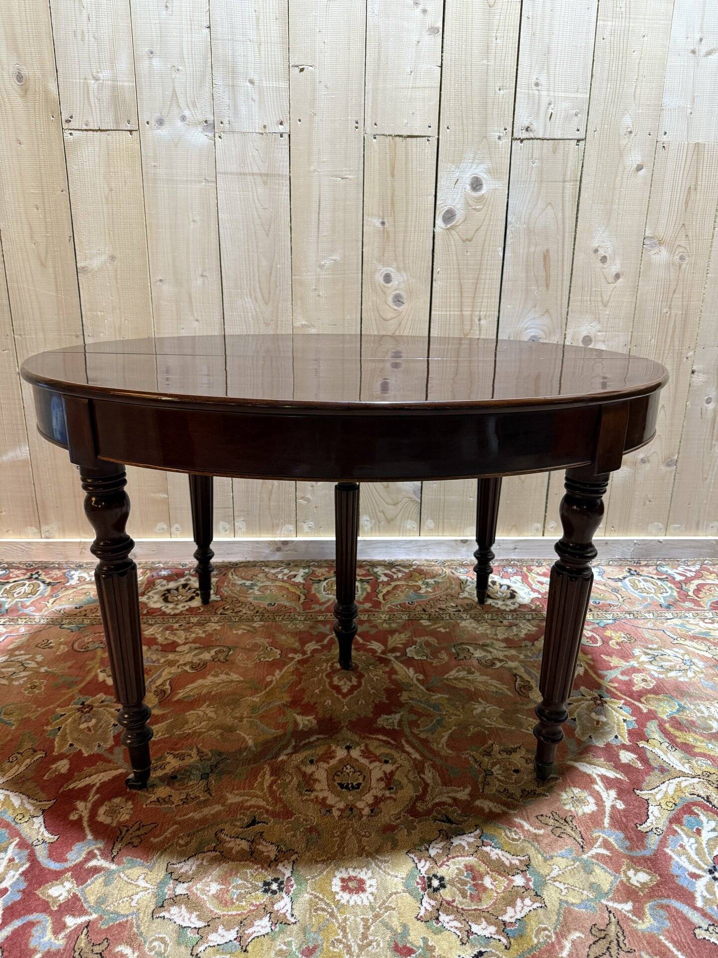 Louis Philippe style oval mahogany dining table