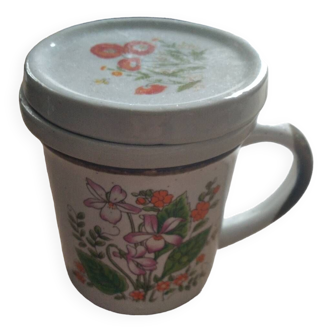Tea cup herbal tea maker
