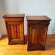 Paire de tables de nuit — style classique, inspiration Louis-Philippe