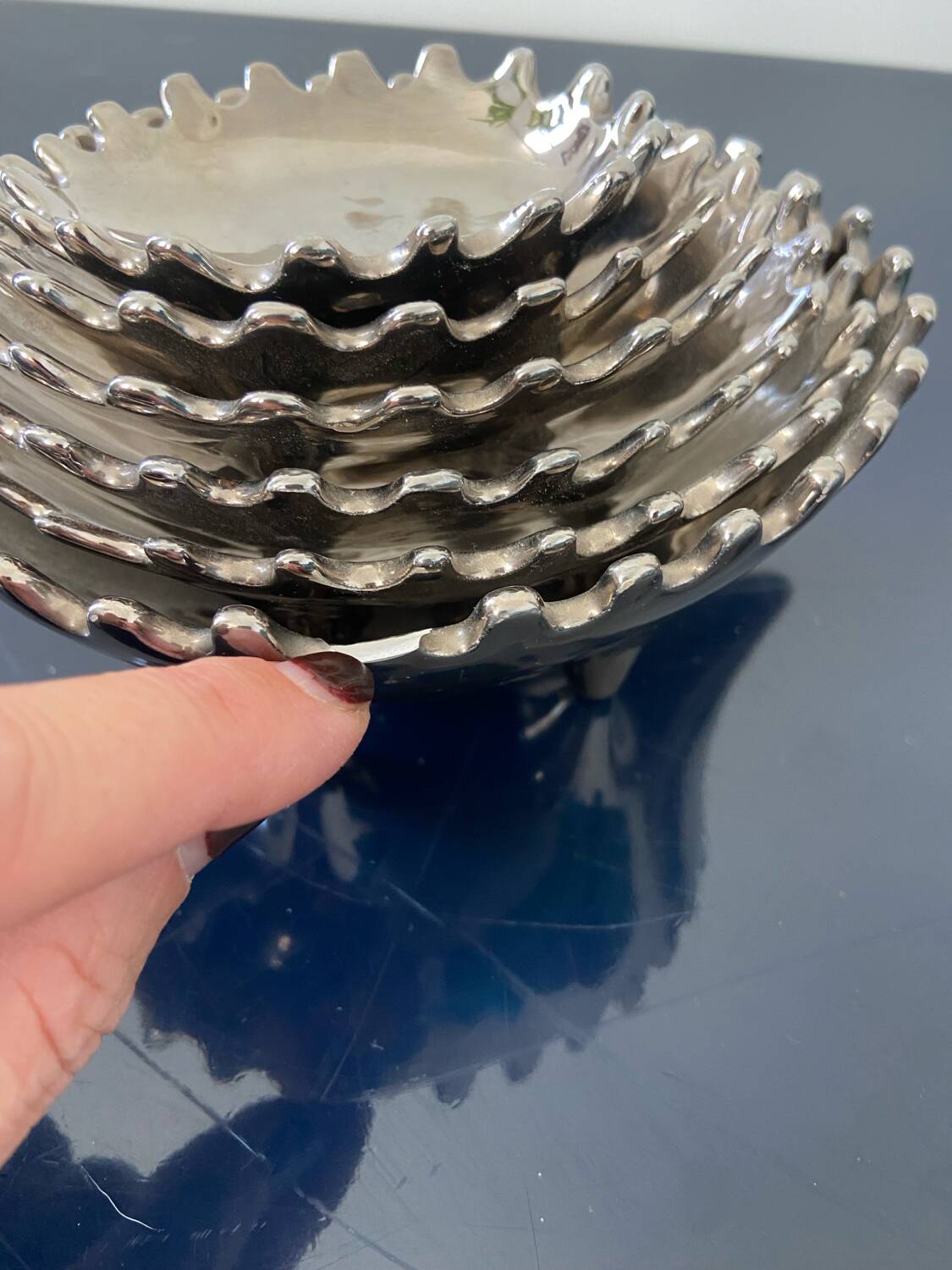 Set of 6 vintage nesting ashtrays