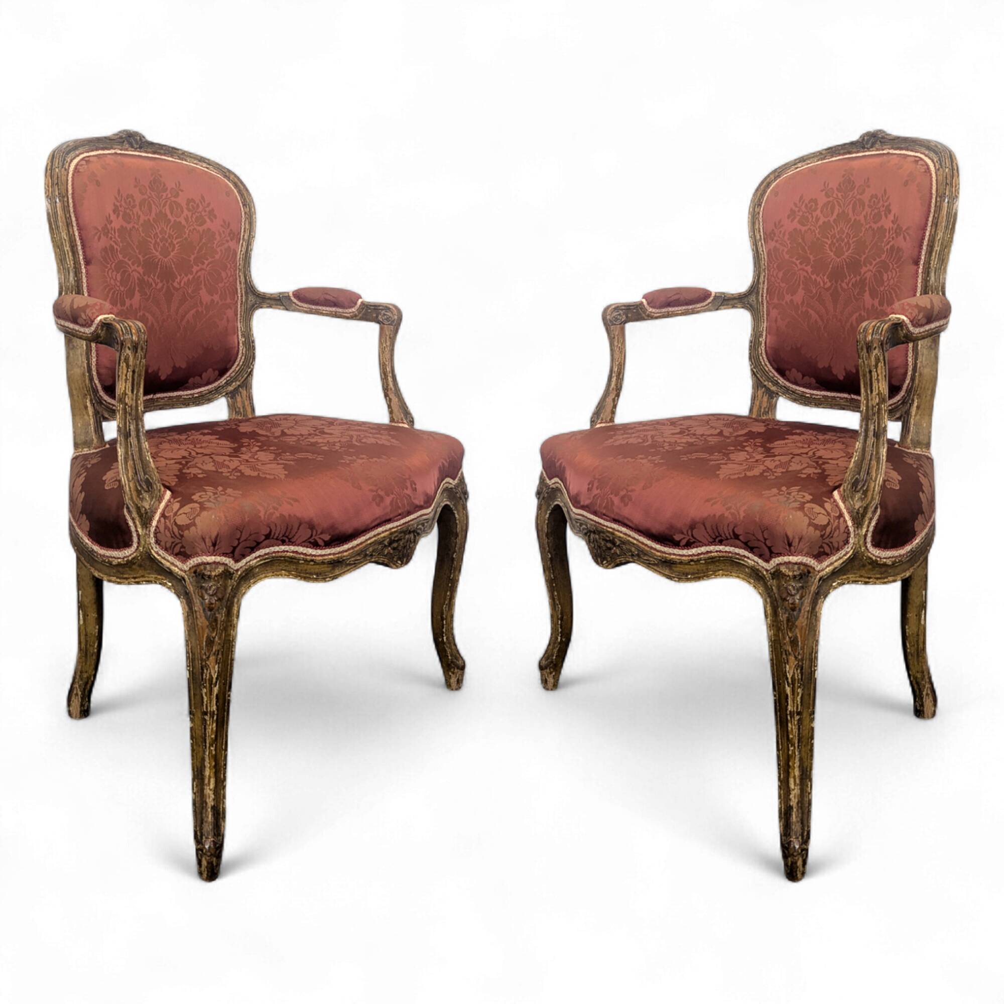 Paire de fauteuil d'époque Louis XV réchampis