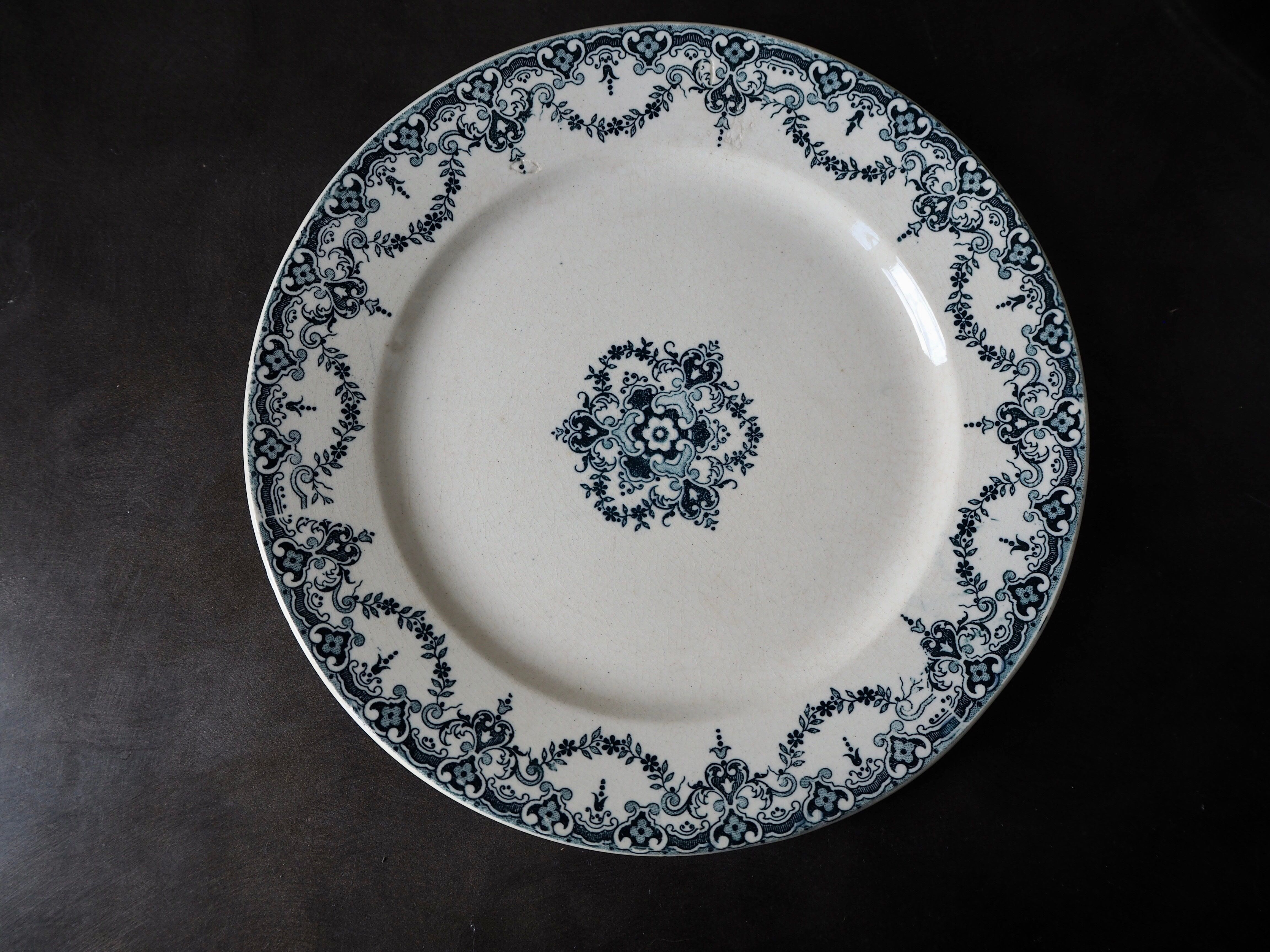 Set of 6 dinner plates Terre de Fer E. Bourgeois, Excelsior model