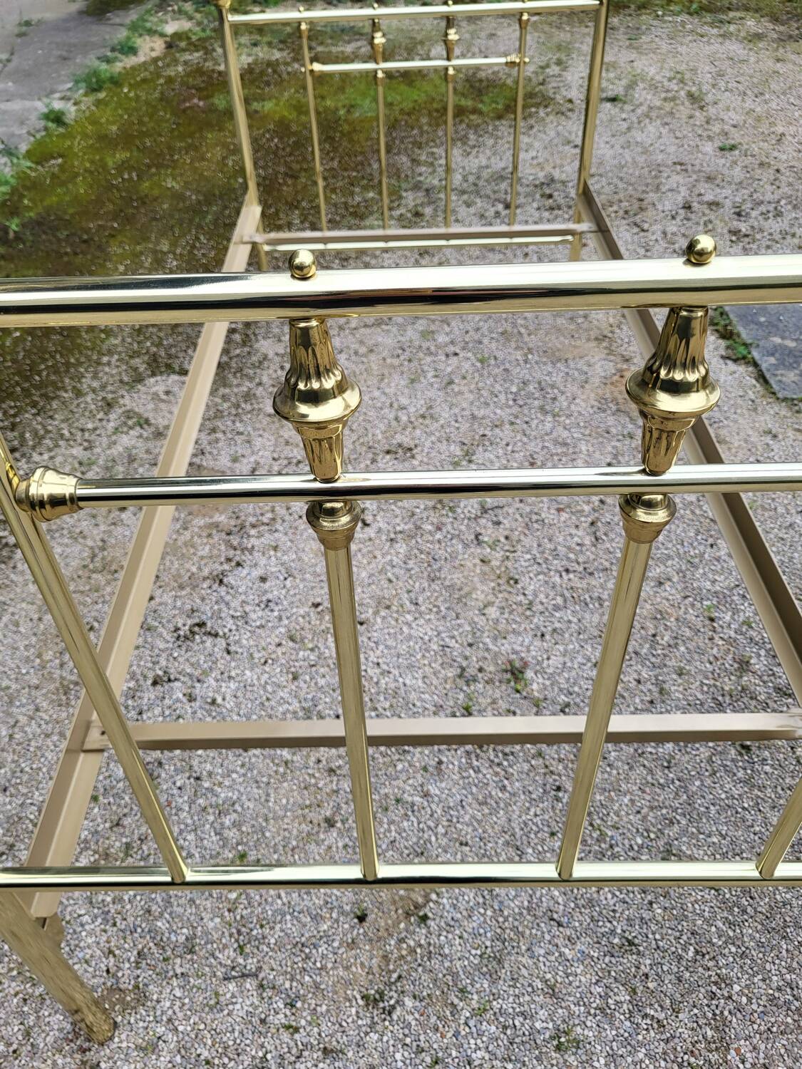 Vintage single bed and nightstand in gilded brass