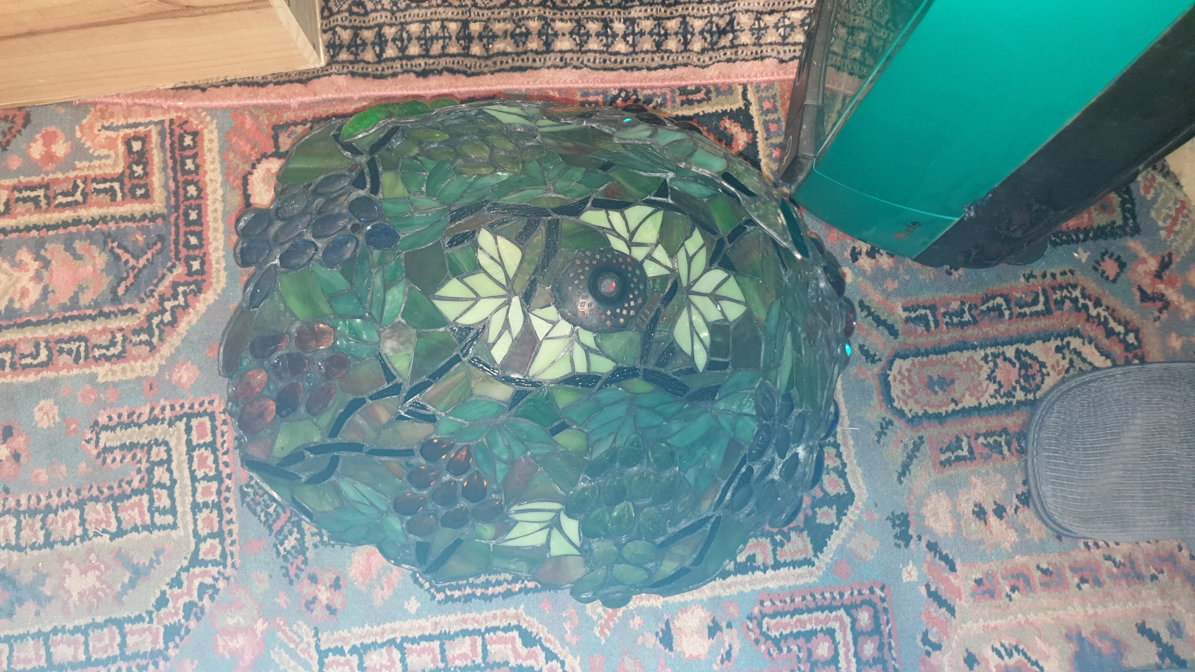 Stained glass lamp floral