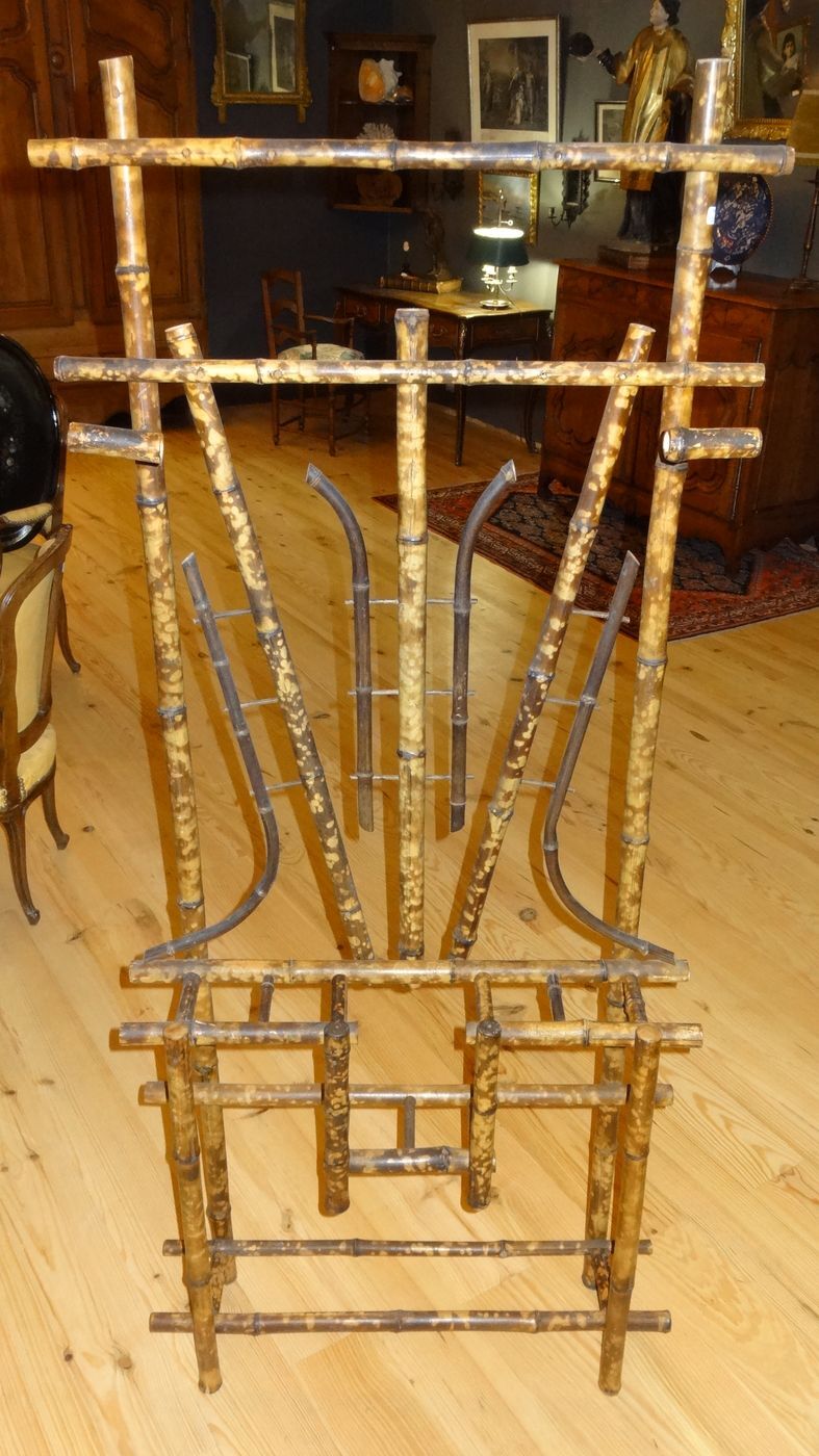 Bamboo coat racks, nineteenth century, 76x174 cm