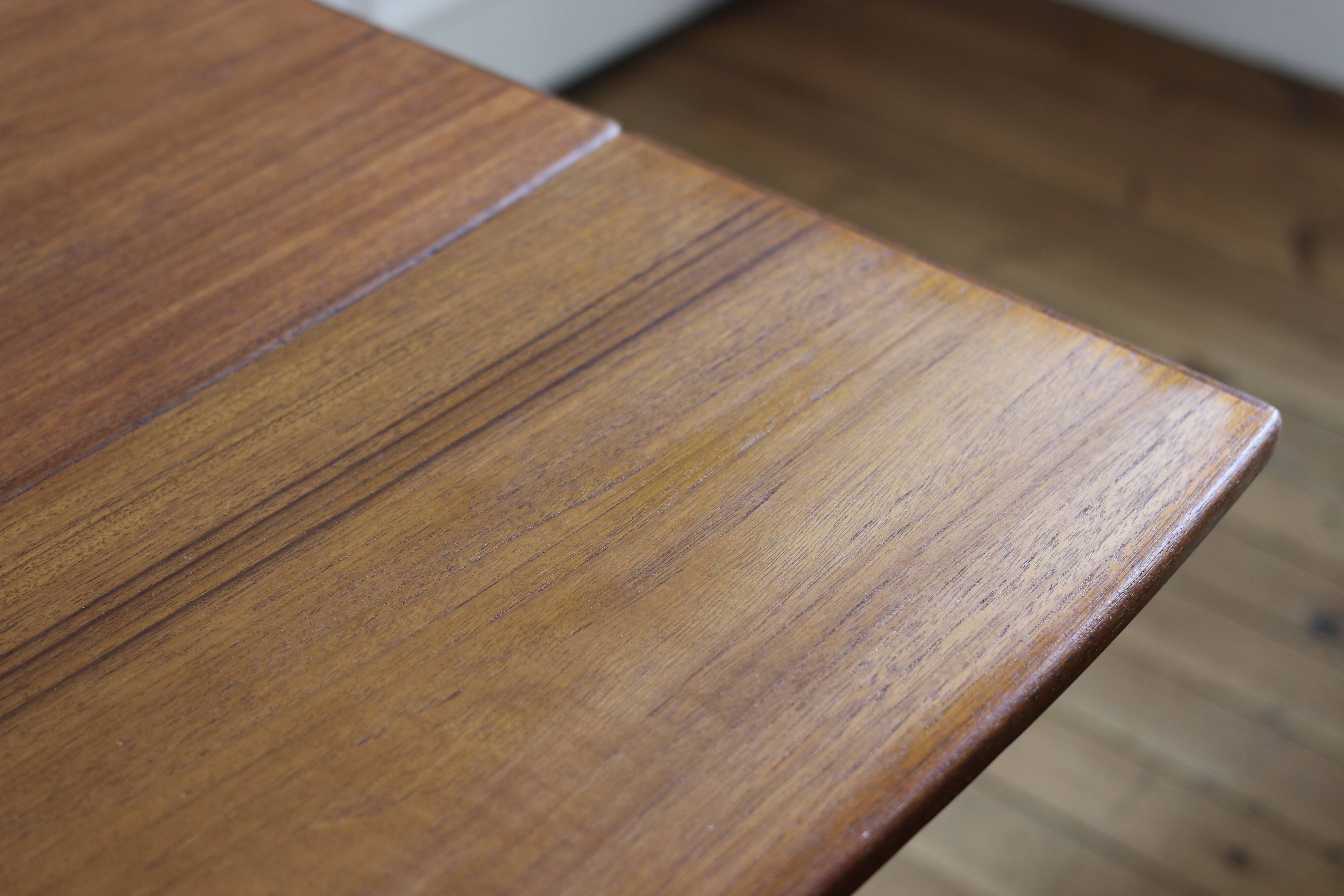 Table basse relevable "elevator" scandinave teck Tingstroms