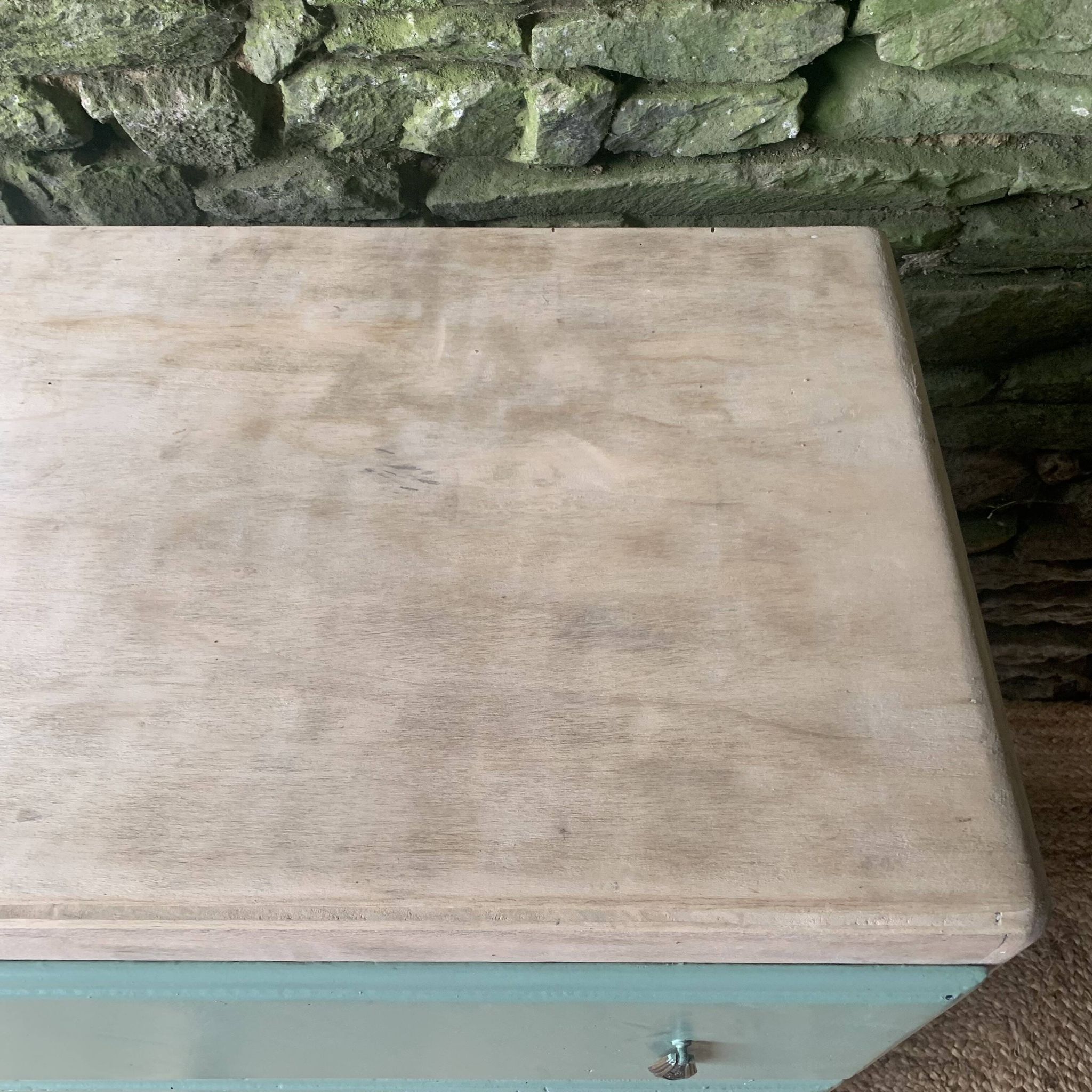 Vintage chest of drawers