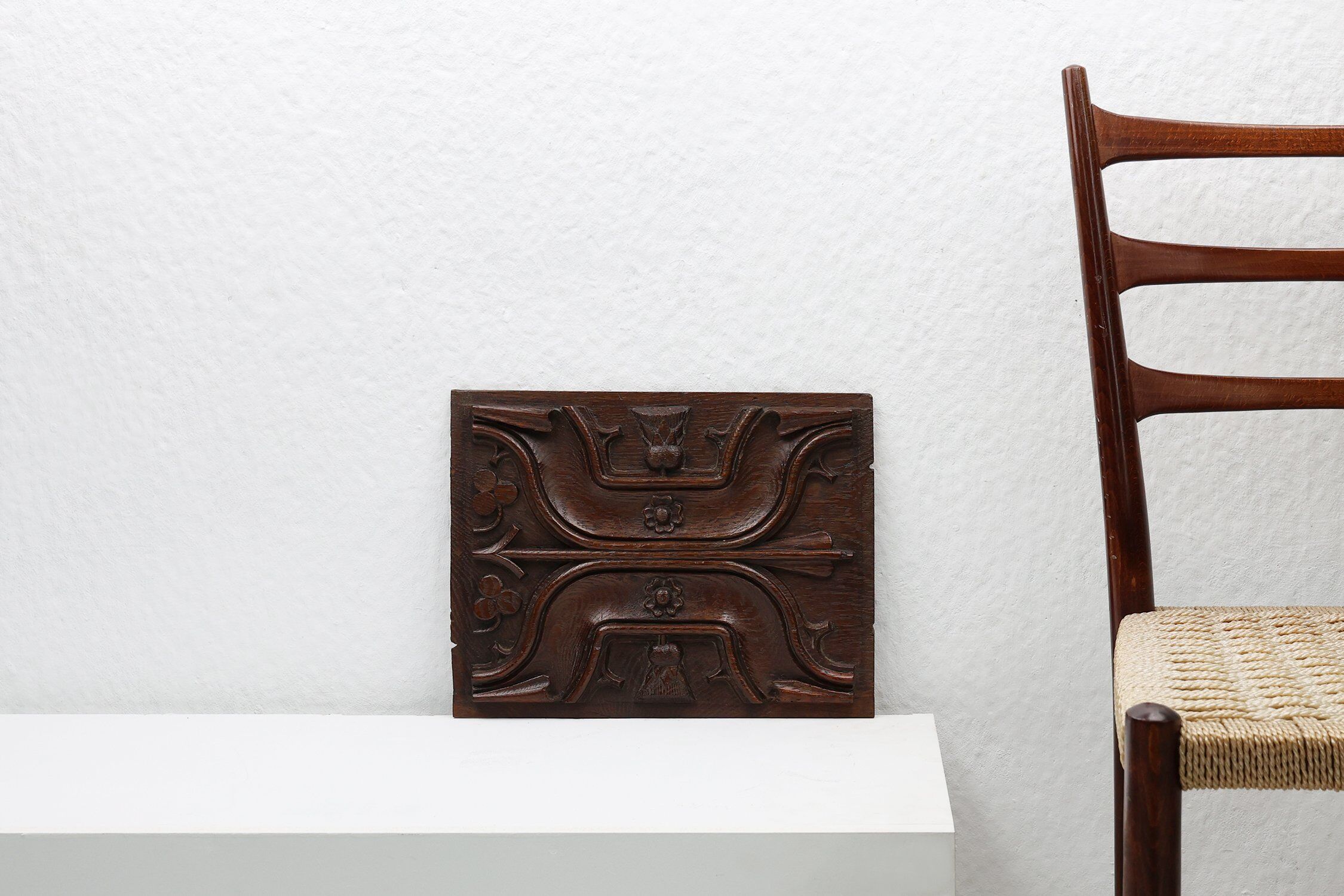 Gothic Sculpted Panel in Oak, Belgium, 16th century