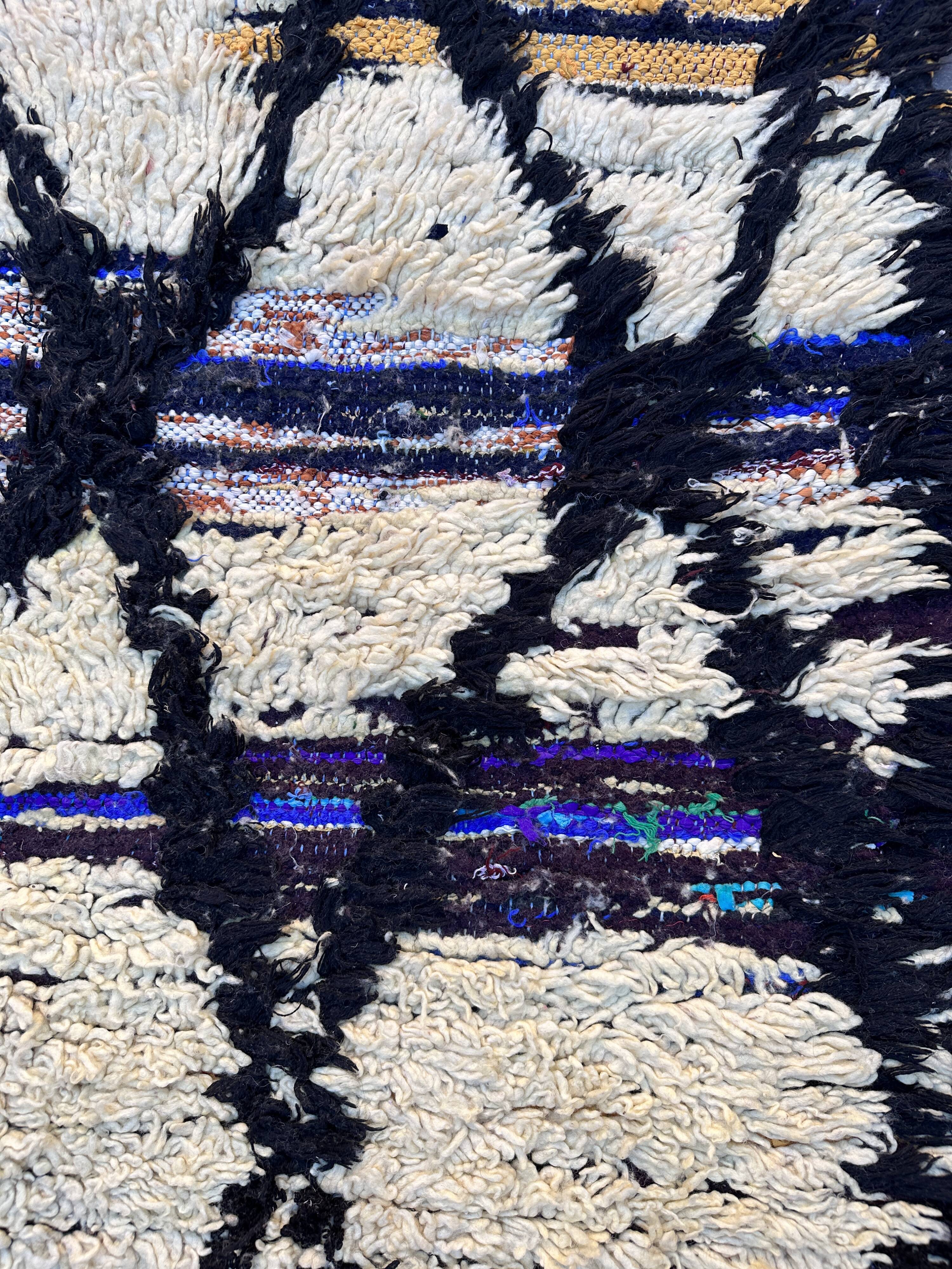 Moroccan carpet - 105 x 270 cm