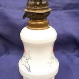 Patterned opaline oil lamp