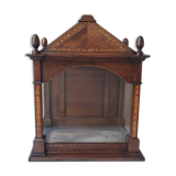 Showcase XIX ° walnut and marquetry