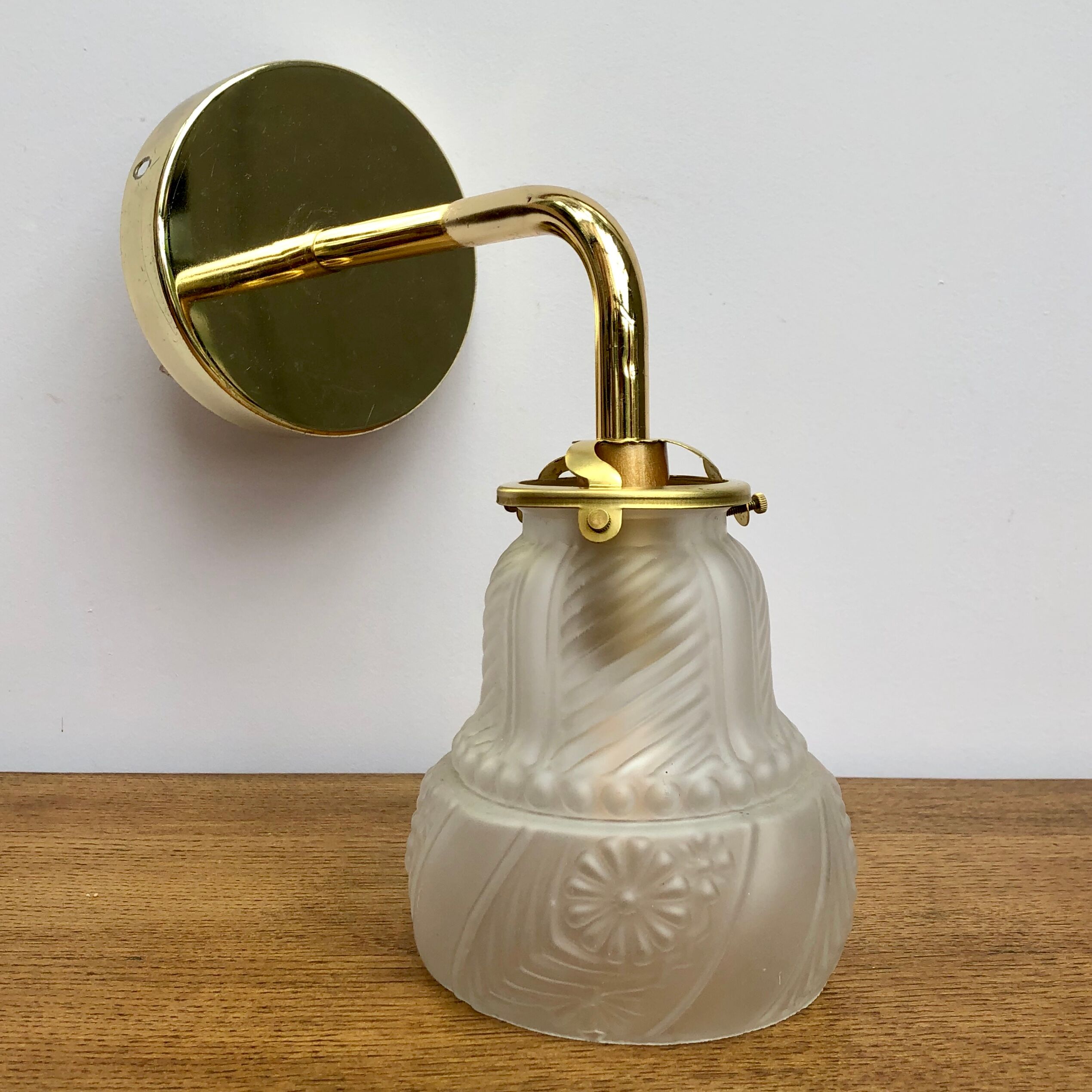 Gold bent wall light vintage tulip in frosted glass
