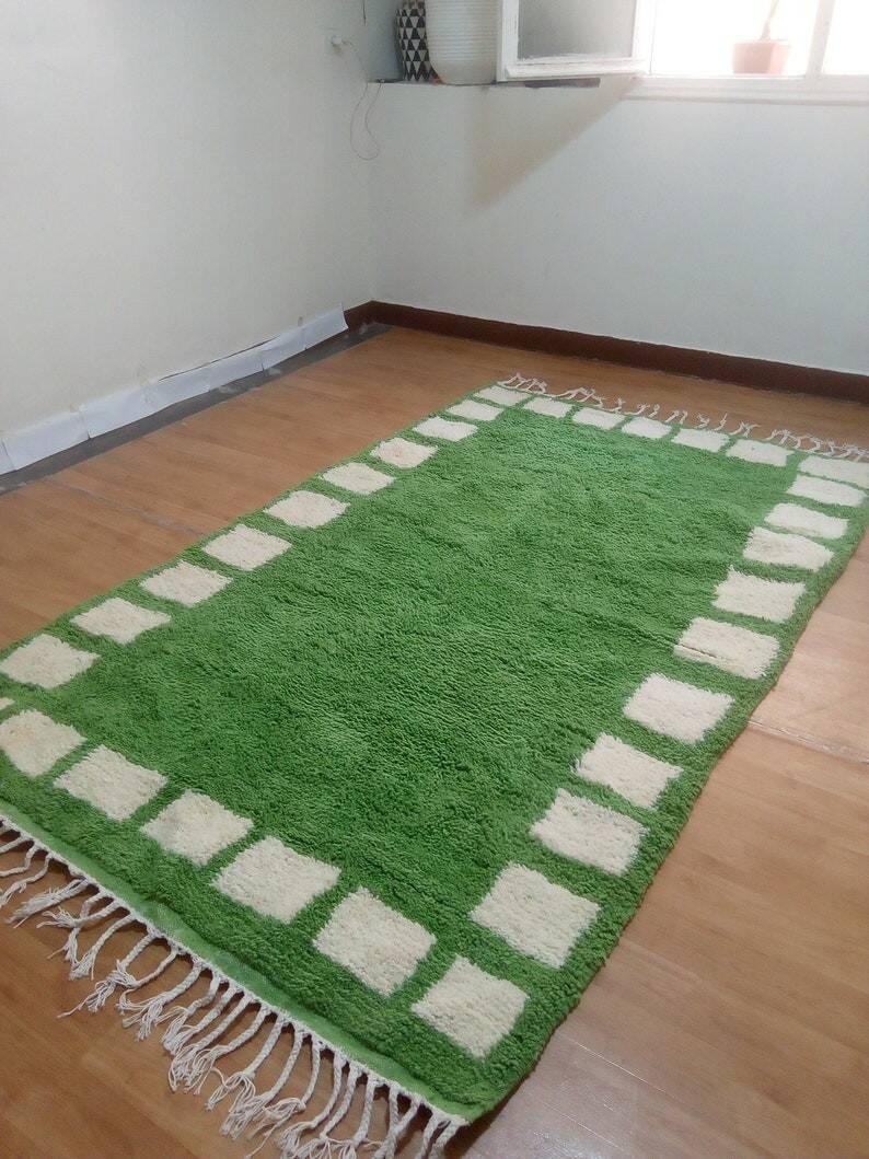 Beni Ouarain style rug - Handwoven Moroccan in green wool - handmade rug - 250 x 154