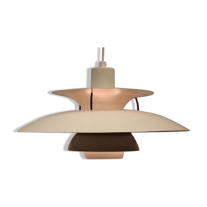Suspension by Poul Henningsen