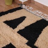 Handmade traditional pure wool rug size 200/300 cm