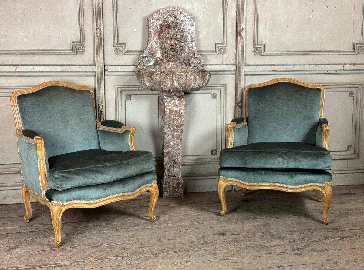 Paire De Bergères De Style Louis XV