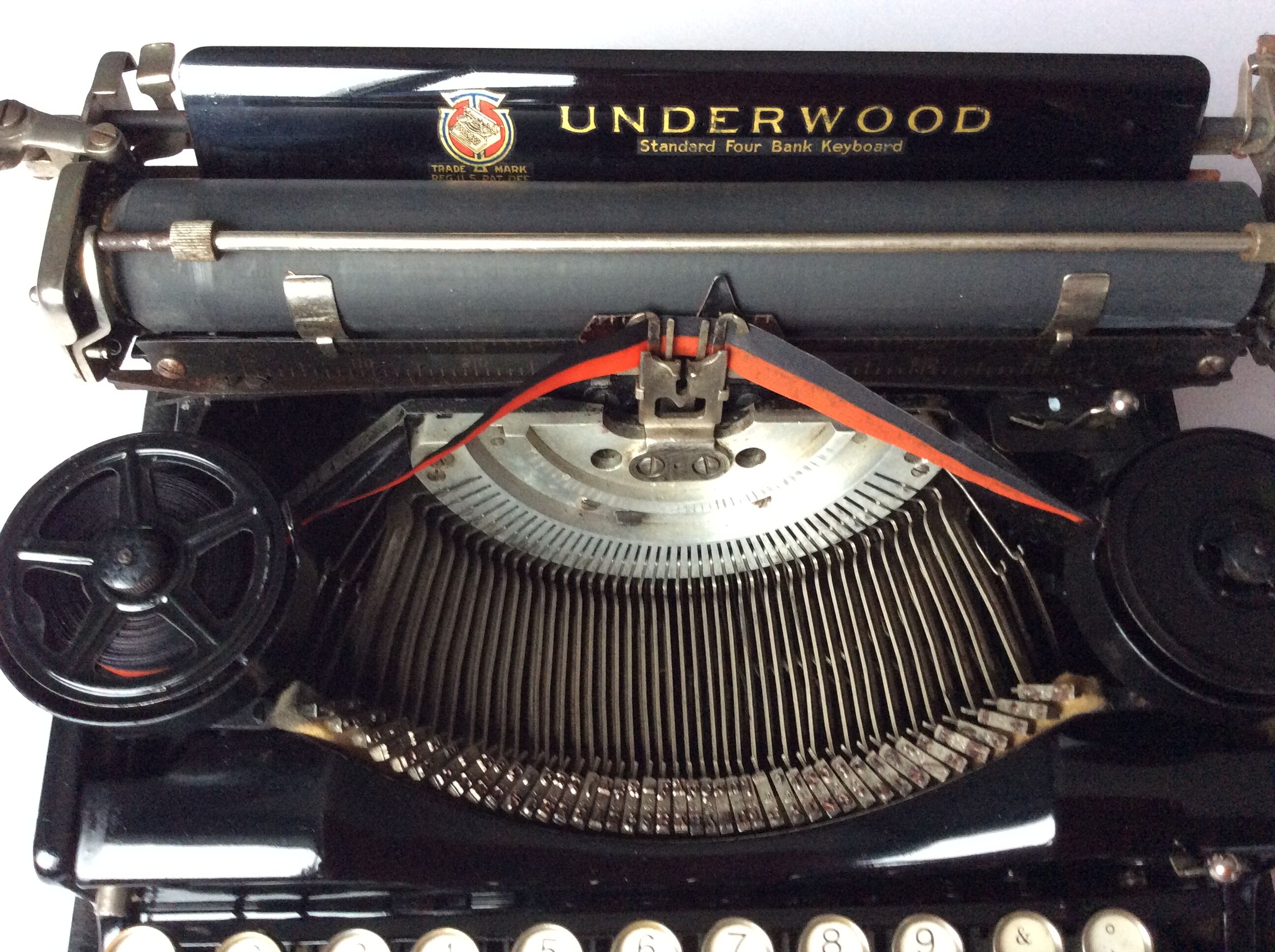 Old-typewriter Underwood portable