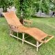 Chaise longue en rotin ancienne 20e siècle