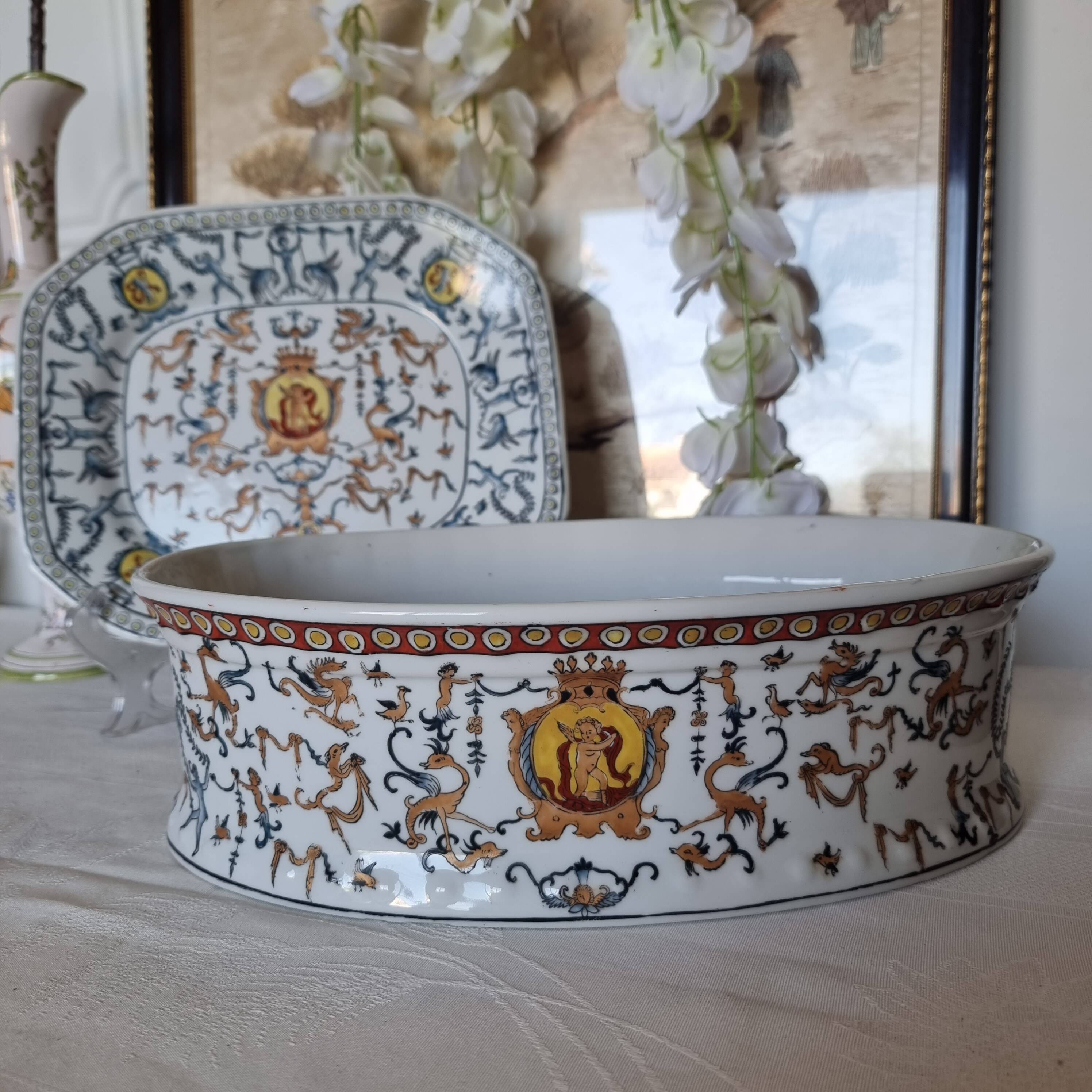 Hand-painted Toussi Court plate or tray and planter set