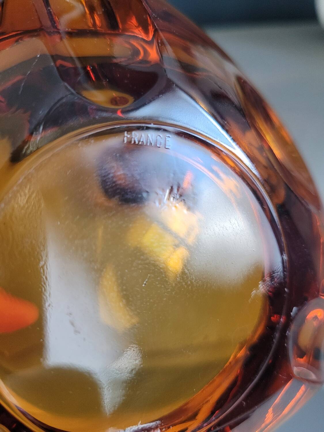 Set of 2 amber Reims glass ashtrays