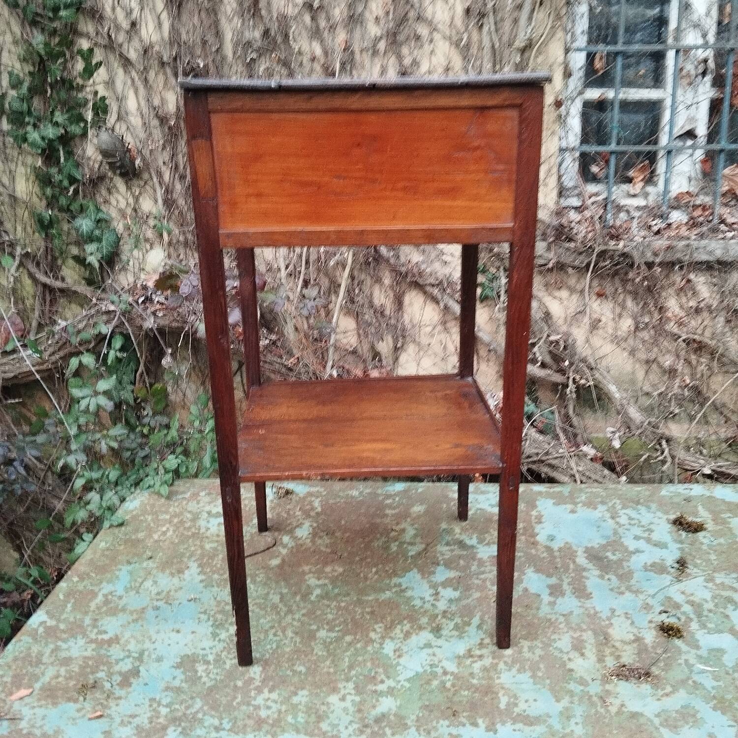 Guéridon table de chevet d'appoint art populaire