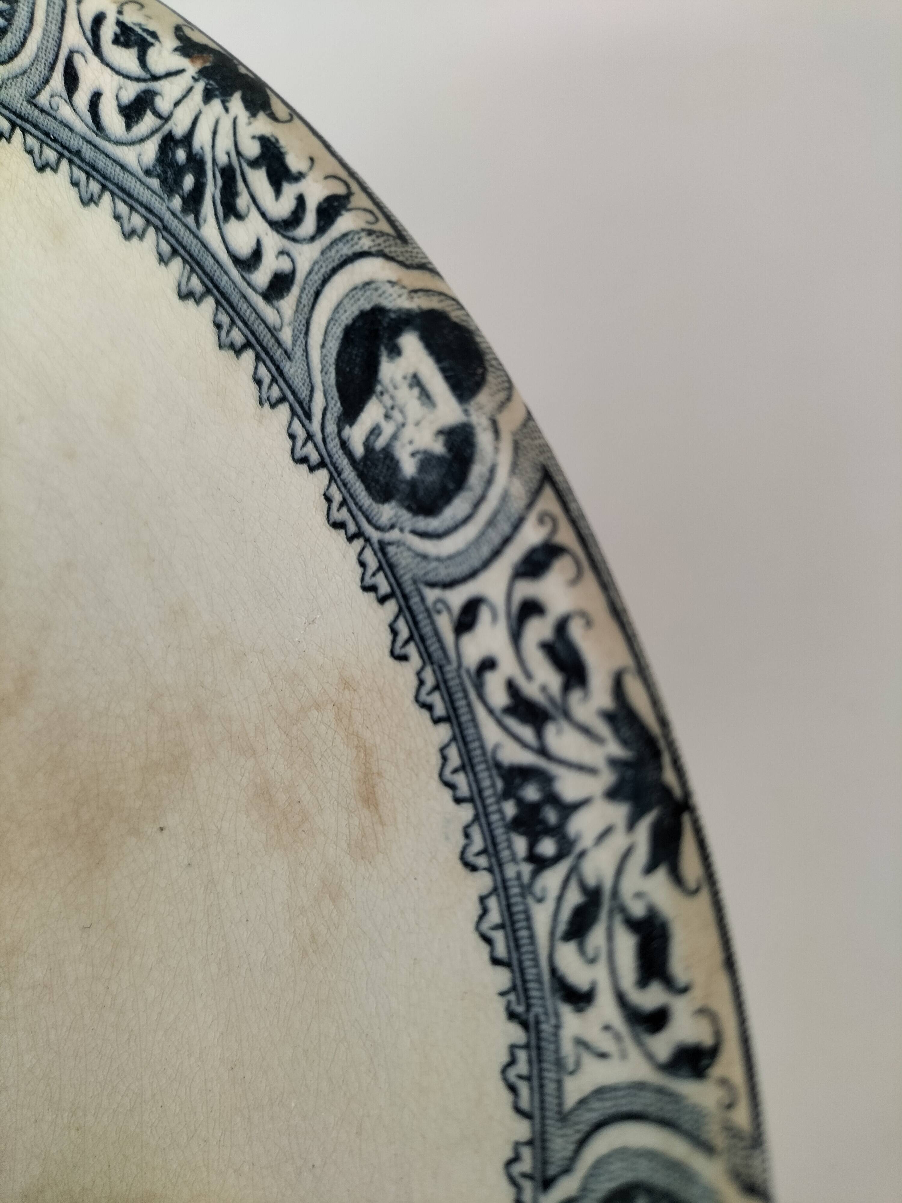 Ancient footbath Terre de Fer Salins – François I model