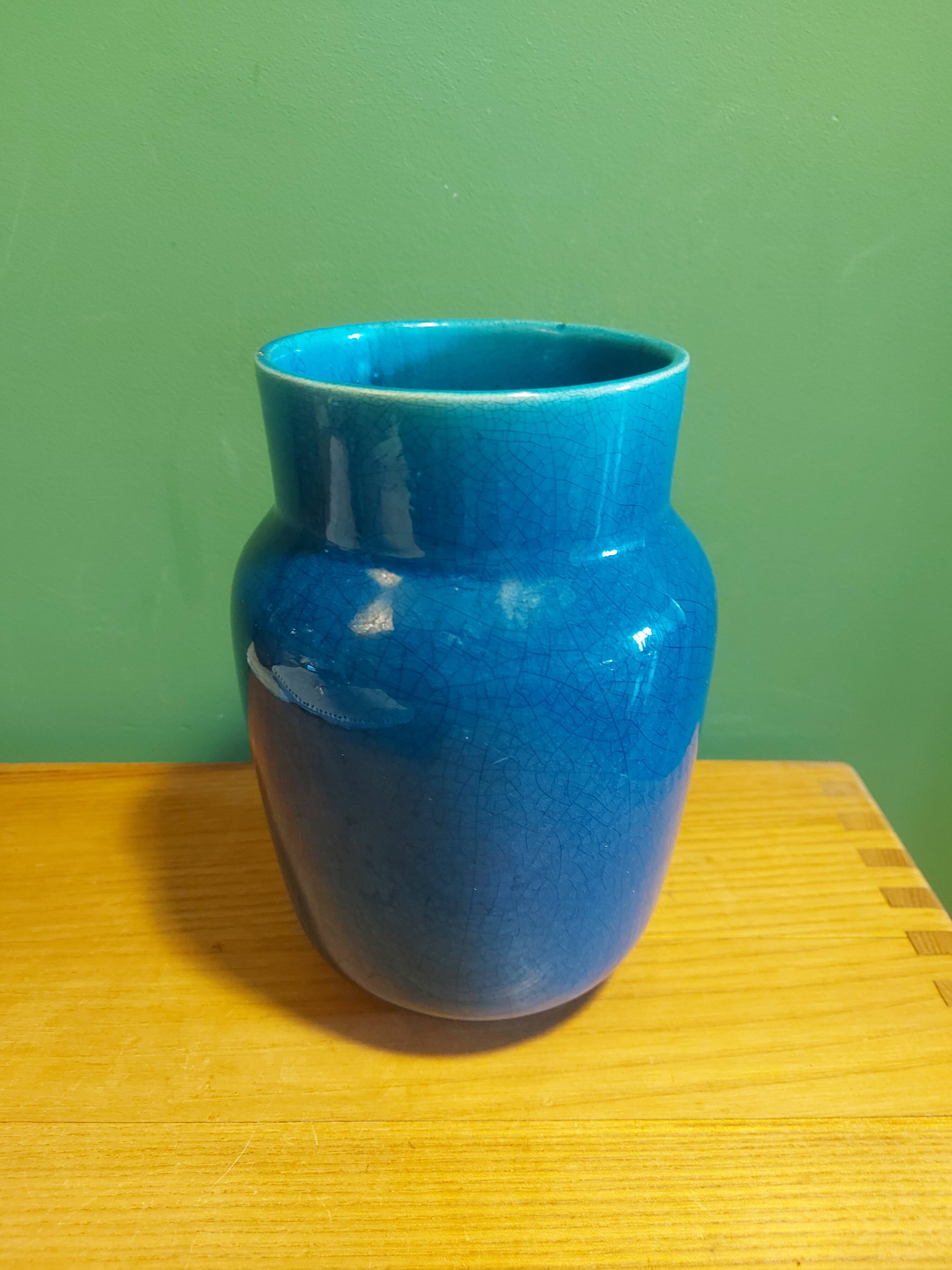 Ceramic vase