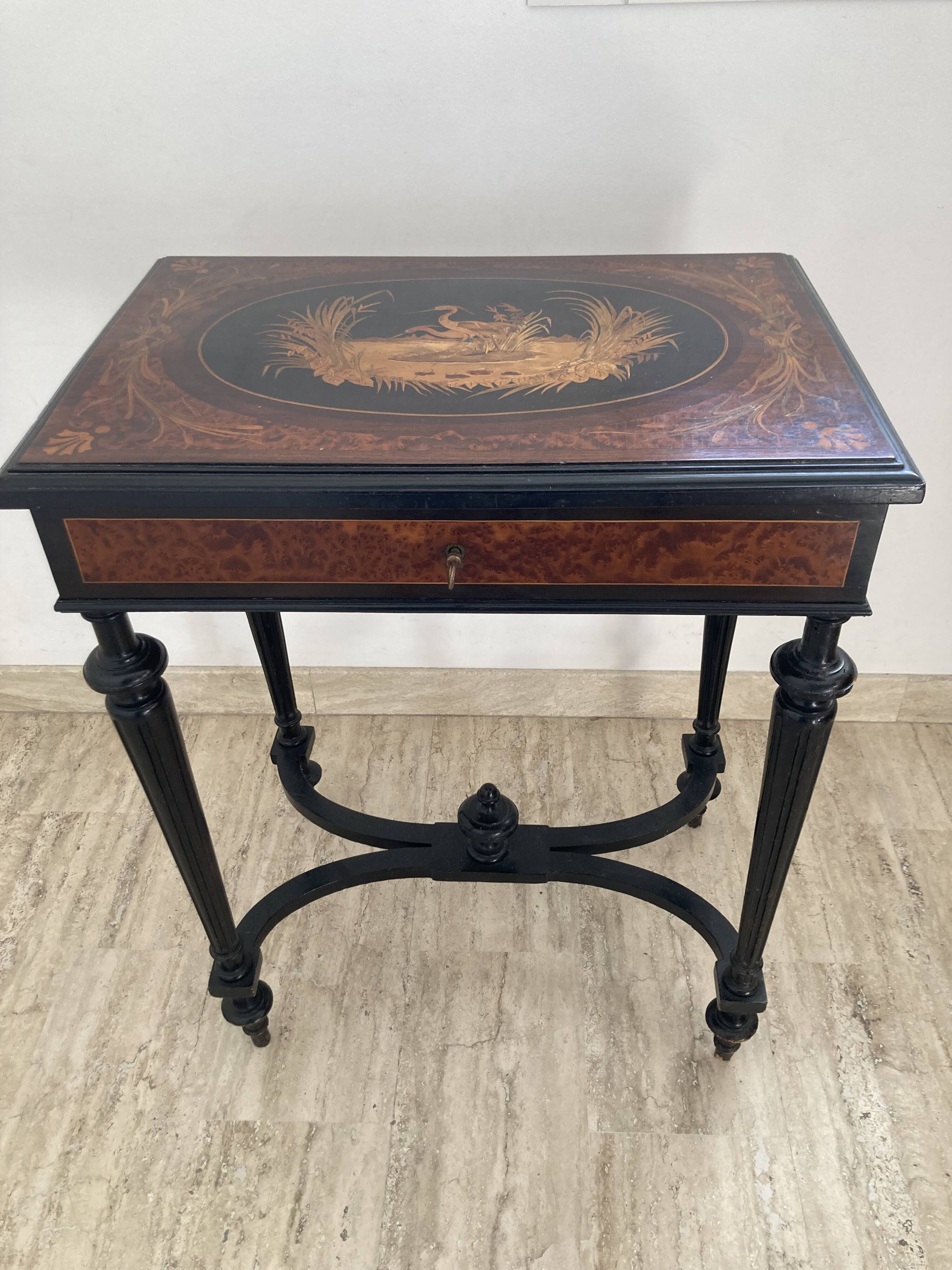Napoleon III dressing table