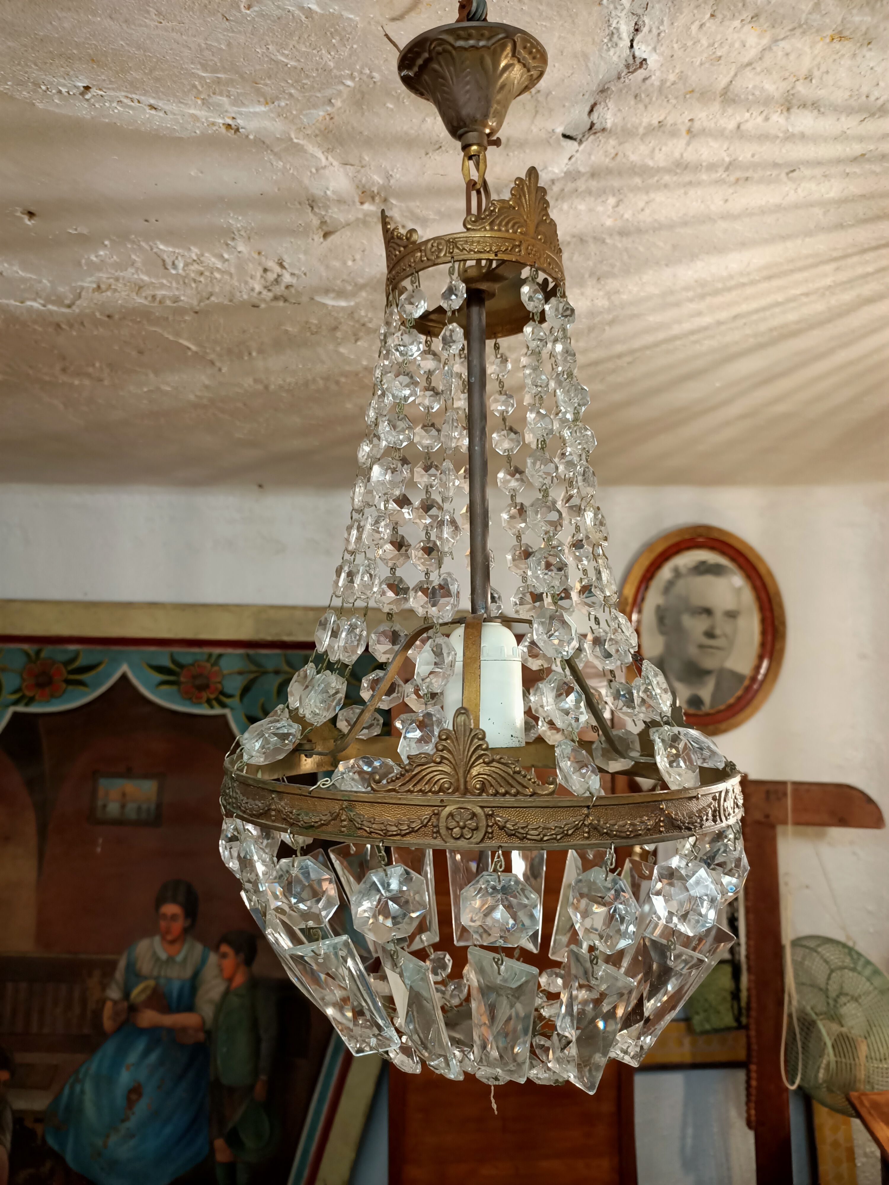 Grape variety chandelier