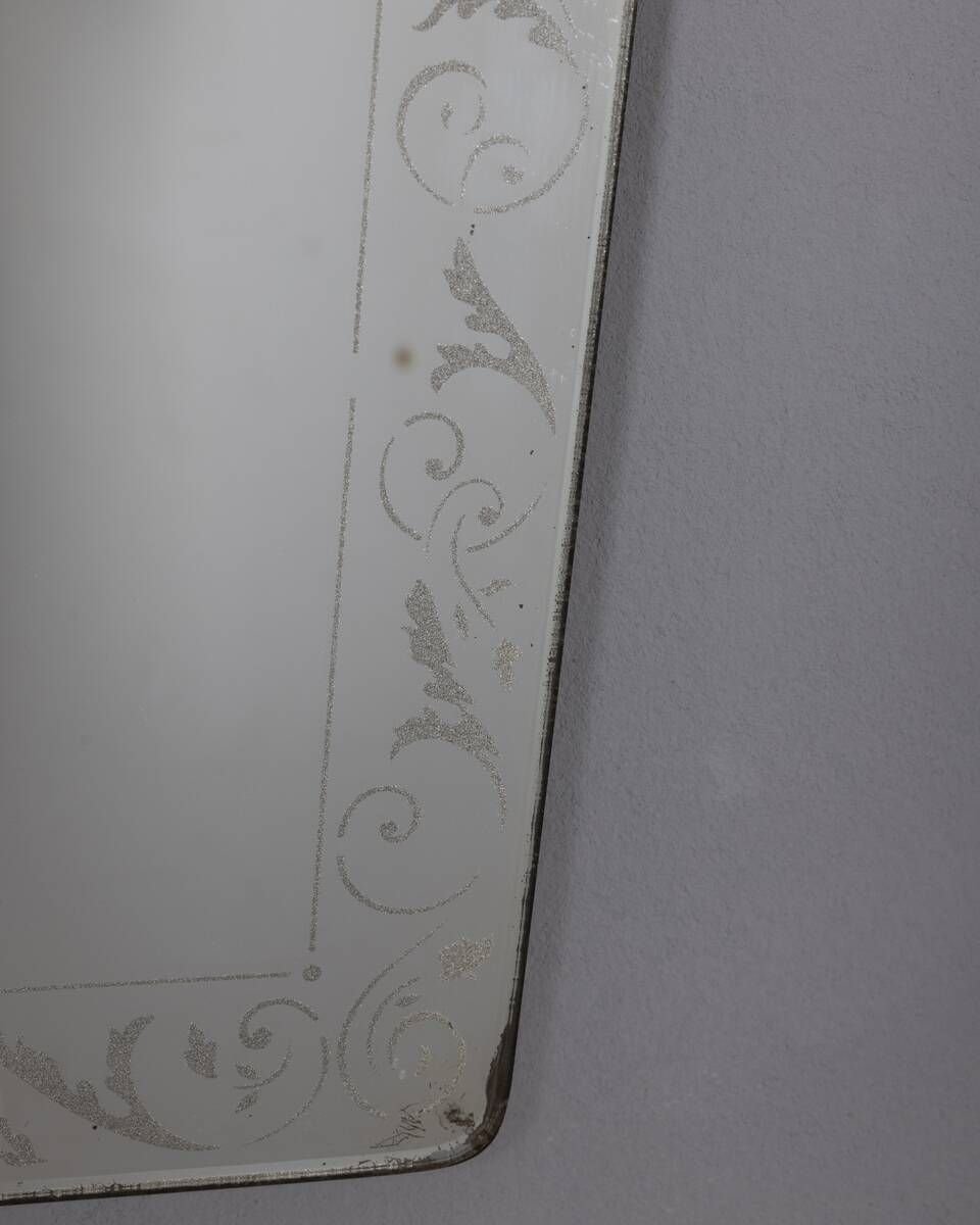 Vintage 1940s Italian design wall mirror with decorated glass